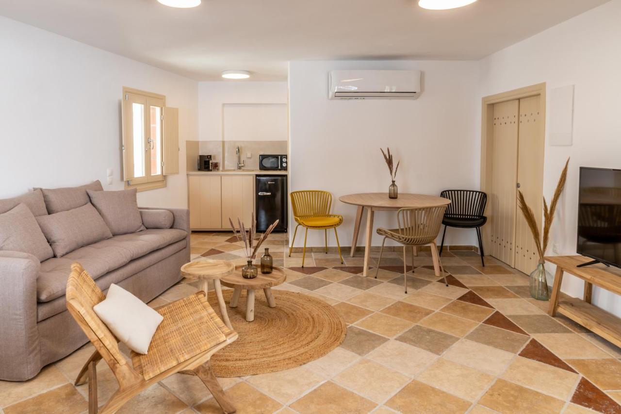 Vacay Suites フィロステファニ エクステリア 写真