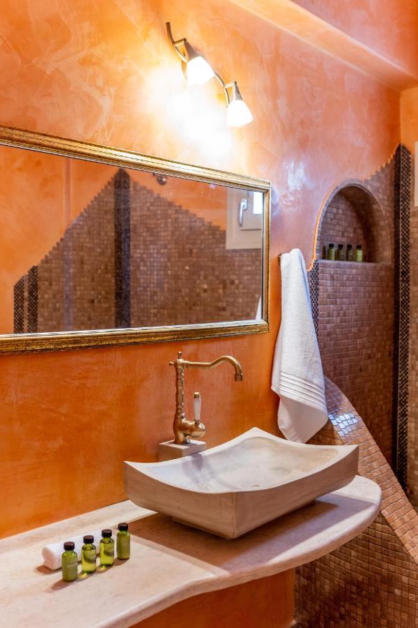 Vacay Suites フィロステファニ エクステリア 写真